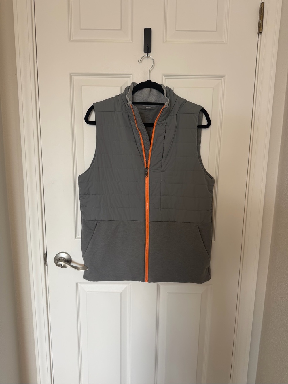 Lululemon Men's Vest, M